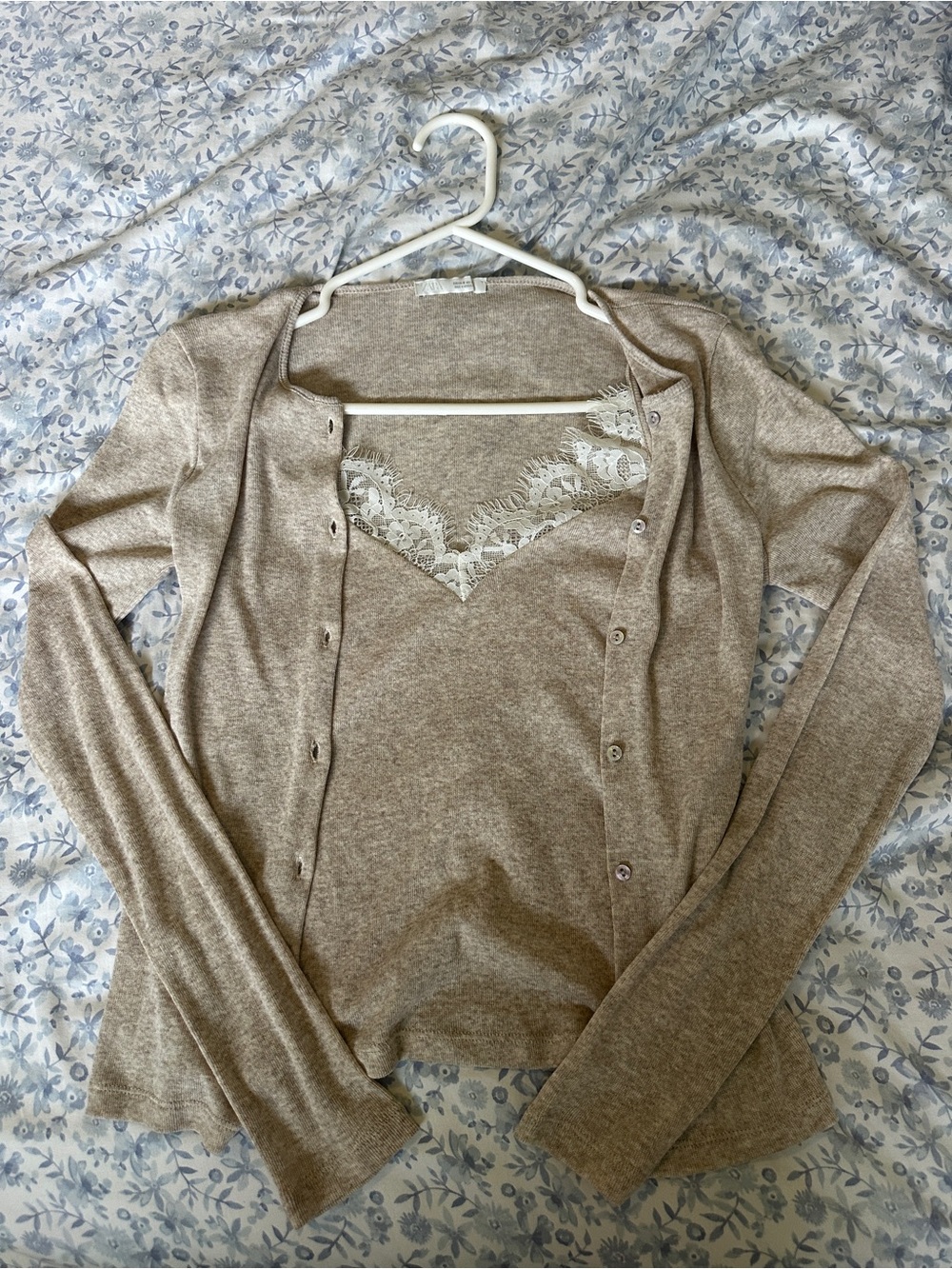 Zara Beige Lace Button-Up Women's Cardigan
